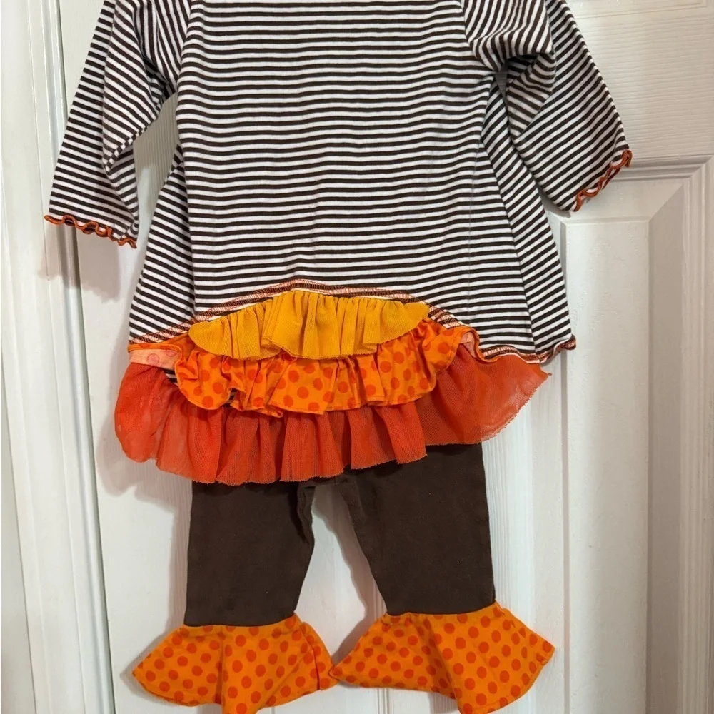 Peaches N Cream Thanksgiving Outfit